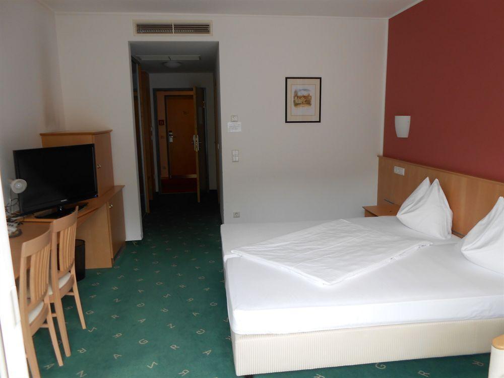 Hotel Bokan Exclusiv Грац Экстерьер фото